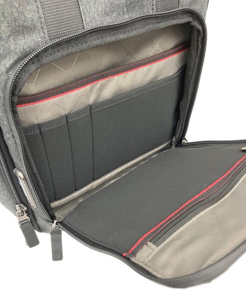 VICTORINOX（ビクトリノックス）VICTORINOX (ビクトリノックス) アーキテクチャーアーバン2デラックスバックパック ブラックの古着・服飾アイテム