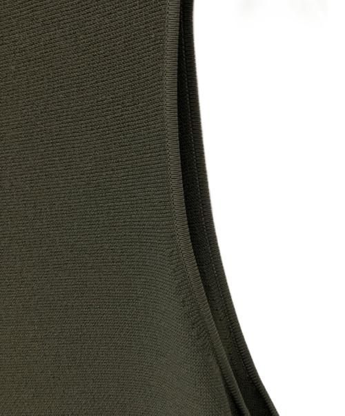 theory（セオリー）theory (セオリー) Wooster Crepe Knit SLVLESS Shift DR オリーブ サイズ:Mの古着・服飾アイテム