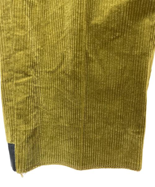 N.HOOLYWOOD（エヌ ハリウッド）N.HOOLYWOOD (エヌ ハリウッド) TAPERED SLACKS 192-PT08-008 オリーブ サイズ:38の古着・服飾アイテム