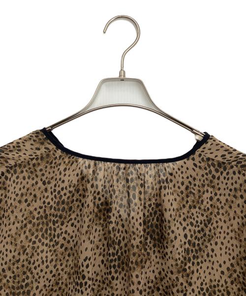 IENA LA BOUCLE（イエナ ラ ブークル）IENA LA BOUCLE (イエナ ラ ブークル) レオパードフリルスリーブブラウス ブラウン サイズ:Freeの古着・服飾アイテム