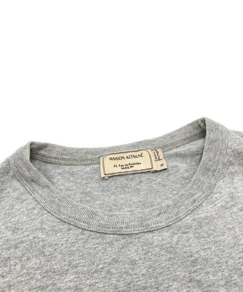 maison kitsune（メゾンキツネ）maison kitsune (メゾンキツネ) PALAIS ROYAL TEE グレー サイズ:Sの古着・服飾アイテム
