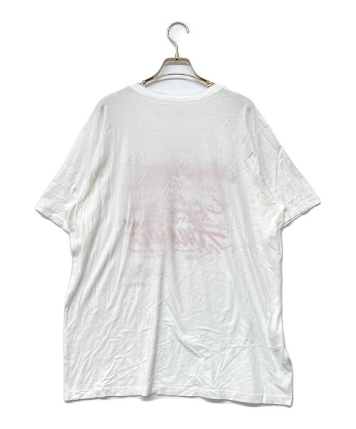 lucien pellat-finet（ルシアン・ペラフィネ）lucien pellat-finet (ルシアン・ペラフィネ) Nicolas Ouchenir プリントTシャツ ホワイト×レッド サイズ:XLの古着・服飾アイテム