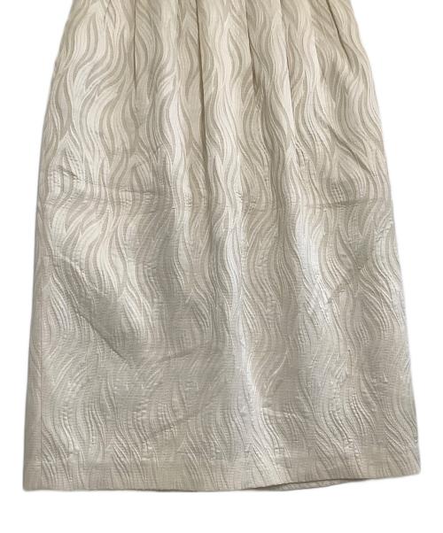 ADORE（アドーア）ADORE (アドーア) ウェービーフローティングジャガードスカート アイボリー サイズ:38の古着・服飾アイテム