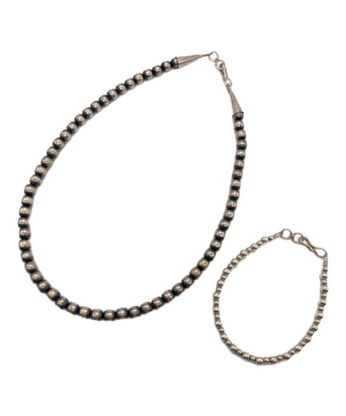 ERICKA NICOLAS BEGAY（エリッカコラスビゲイ）ERICKA NICOLAS BEGAY (エリッカコラスビゲイ) ナバホ シルバーネックレス セットの古着・服飾アイテム