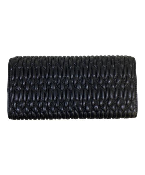 MIU MIU（ミュウミュウ）MIU MIU (ミュウミュウ) 長財布の古着・服飾アイテム