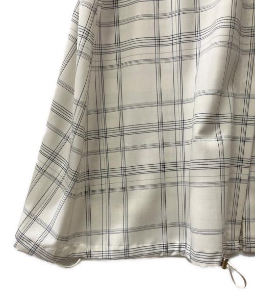 23区 lab.（ニジュウサンクラボ）23区 lab. (ニジュウサンクラボ) ウールライトツイルコートワンピース アイボリー サイズ:36の古着・服飾アイテム