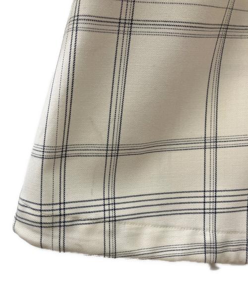 23区 lab.（ニジュウサンクラボ）23区 lab. (ニジュウサンクラボ) ウールライトツイルコートワンピース アイボリー サイズ:36の古着・服飾アイテム