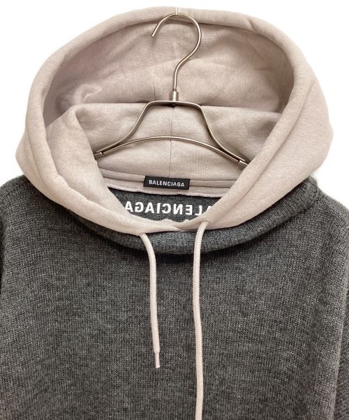BALENCIAGA（バレンシアガ）BALENCIAGA (バレンシアガ) Embroidered Knitwear Hoodie(エンブロイダードニットウェアフーディ) グレー サイズ:Sの古着・服飾アイテム