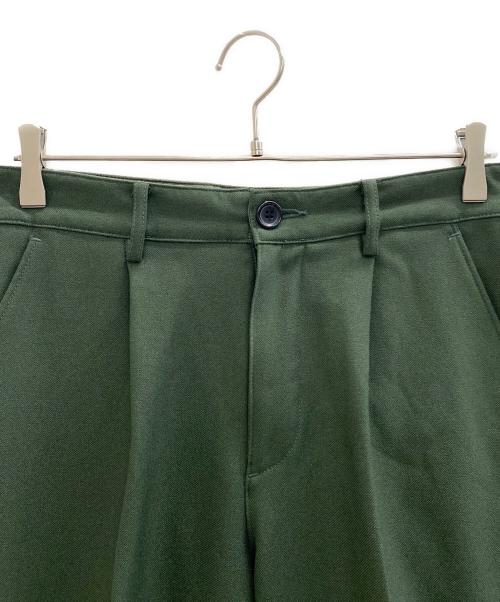 MR.OLIVE（ミスターオリーブ）MR.OLIVE (ミスターオリーブ) ONE PLEATS STA-PREST TAPERED PANTS グリーン サイズ:Mの古着・服飾アイテム