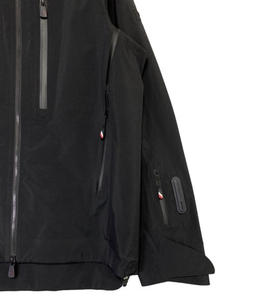 MONCLER GRENOBLE（モンクレール グルノーブル）MONCLER GRENOBLE (モンクレール グルノーブル) RHC Ron Herman (アールエイチシー ロンハーマン) 別注マウンテンパーカー ブラック サイズ:4の古着・服飾アイテム