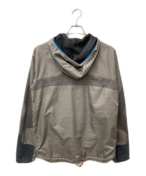 NIKE（ナイキ）NIKE (ナイキ) GYAKUSOU (ギャクソウ) メッシュラインドフーディジャケット グレー サイズ:Mの古着・服飾アイテム