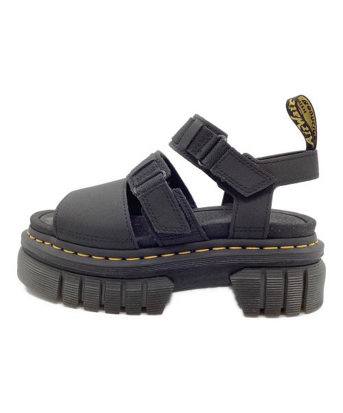 Dr.Martens（ドクターマーチン）Dr.Martens (ドクターマーチン) Ricki 3 Strap Sandal ブラック サイズ:UK3の古着・服飾アイテム