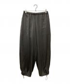 23区ニジュウサンク）の古着「スムースサテン パラシュートパンツ　PRWOCM0607」｜グレー