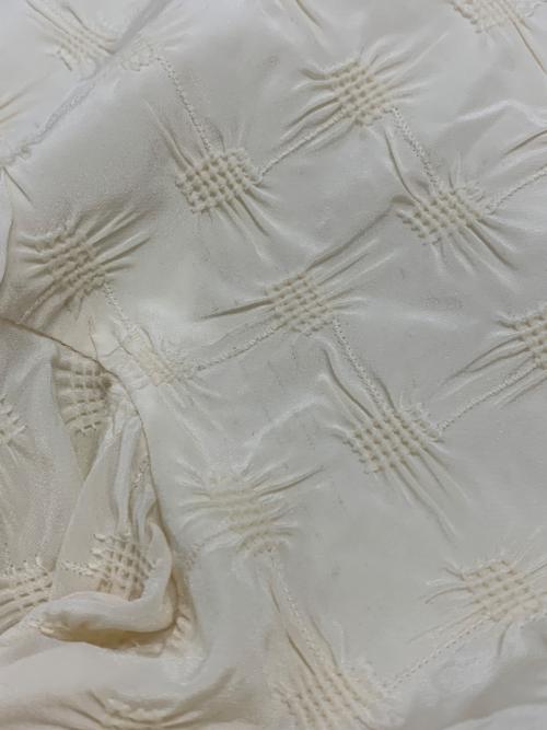 acka（エーシーケーエー）Acka (エーシーケーエー) quilting blouse アイボリー サイズ:Fの古着・服飾アイテム