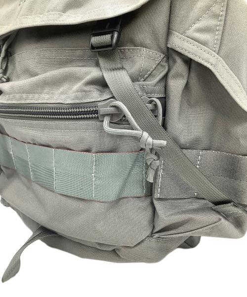 BRIEFING（ブリーフィング）BRIEFING (ブリーフィング) FLAP PACKER グレーの古着・服飾アイテム