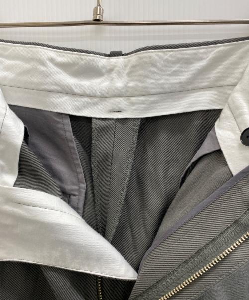 YLEVE（イレーヴ）YLEVE (イレーヴ) FINX COTTON RAMMY TWILL TR グレー サイズ:SIZE 2の古着・服飾アイテム