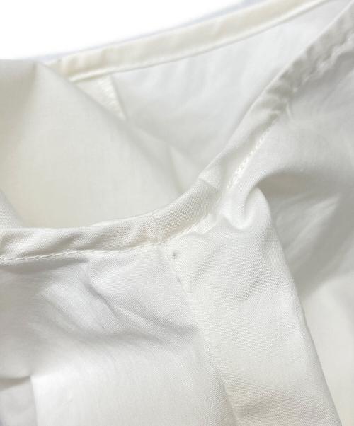 martinique（マルティニーク）martinique (マルティニーク) タックフレンチスリーブブラウス ホワイト サイズ:‐の古着・服飾アイテム