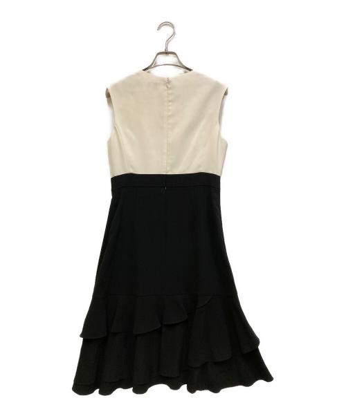 GRACE CLASS（グレースクラス）GRACE CLASS (グレースクラス) ラッフルイレギュラーヘムワンピース ホワイト×ブラック サイズ:SIZE 36の古着・服飾アイテム