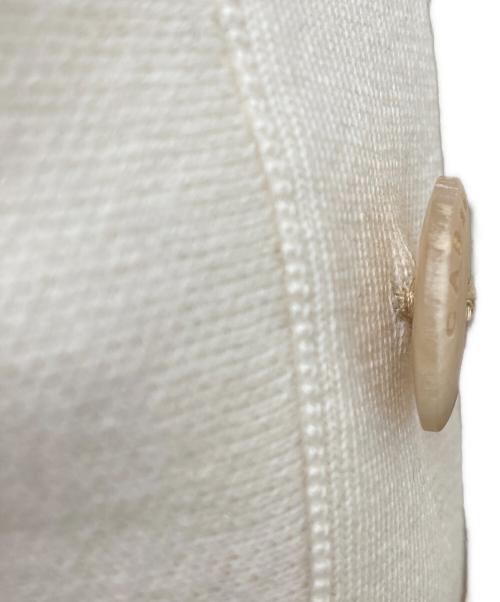 CABAN（キャバン）CABAN (キャバン) コットンカシミヤ エンブロイダリーポロカーディガン 59-02-41-02001 ベージュ サイズ:L 未使用品の古着・服飾アイテム