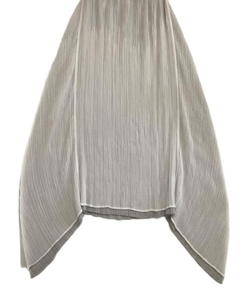 ISSEY MIYAKE（イッセイミヤケ）ISSEY MIYAKE (イッセイミヤケ) プリーツスカート ホワイト サイズ:Sの古着・服飾アイテム