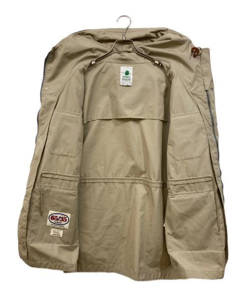 SIERRA DESIGNS（シエラデザインズ）SIERRA DESIGNS (シエラデザインズ) URBAN RESEARCH DOORS (アーバンリサーチドアーズ) マウンテンパーカー ベージュ サイズ:Mの古着・服飾アイテム