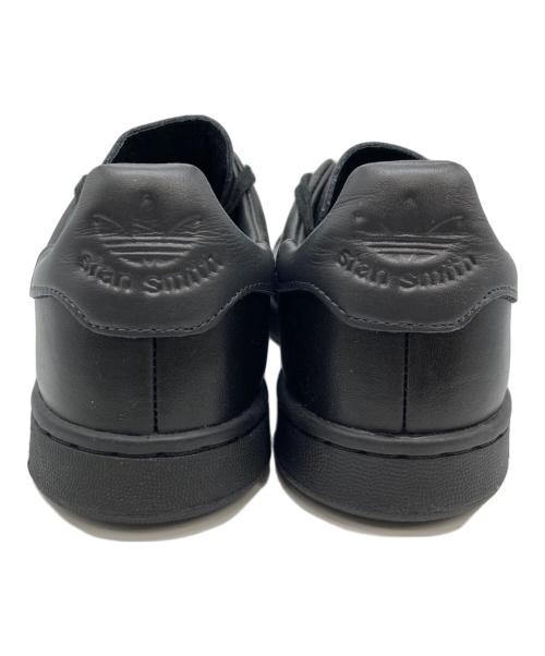 adidas（アディダス）adidas (アディダス) スニーカー　STANSMITH　HQ6787 ブラック サイズ:24.5の古着・服飾アイテム