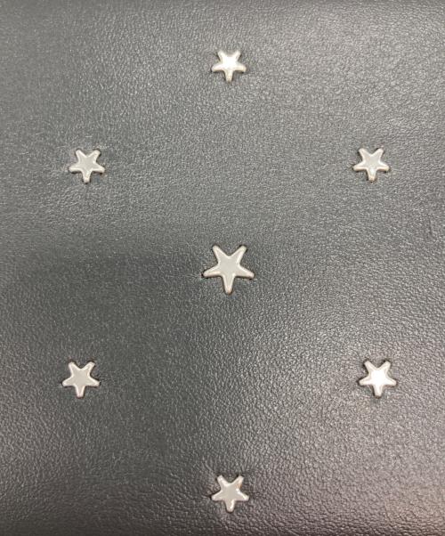 JIMMY CHOO（ジミーチュウ）JIMMY CHOO (ジミーチュウ) コンパクトウォレット ブラック サイズ:-の古着・服飾アイテム