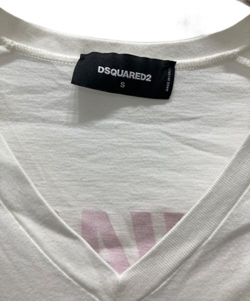 DSQUARED2（ディースクエアード）DSQUARED2 (ディースクエアード) バックロゴプリントTシャツ ホワイト サイズ:Sの古着・服飾アイテム
