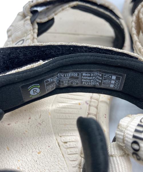 TEVA（テバ）TEVA (テバ) Chloe (クロエ) HURRICANE XLT2 アイボリー サイズ:24の古着・服飾アイテム