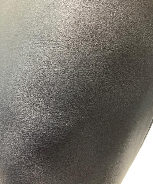 LOEWE（ロエベ）LOEWE (ロエベ) キュービィ クロスボディバッグ ネイビー サイズ:-の古着・服飾アイテム