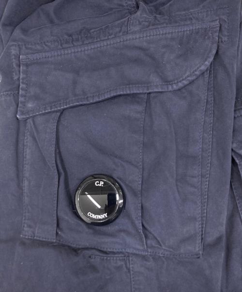C.P COMPANY（シーピーカンパニー）C.P COMPANY (シーピーカンパニー) Cargo Pant In Stretch Saten CMPA186A ネイビー サイズ:46の古着・服飾アイテム
