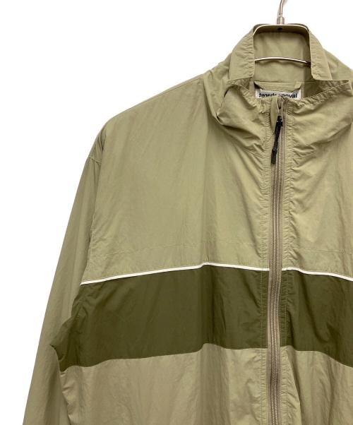 Cabaret Poval（キャバレーポバール）Cabaret Poval (キャバレーポバール) Lightweight Track Jacket ベージュ サイズ:Mの古着・服飾アイテム