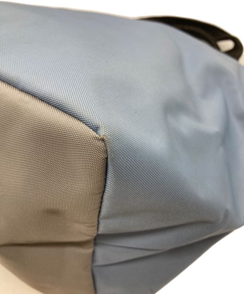 Herve Chapelier（エルベシャプリエ）Herve Chapelier (エルベシャプリエ) ナイロン舟型トートM ブルーの古着・服飾アイテム