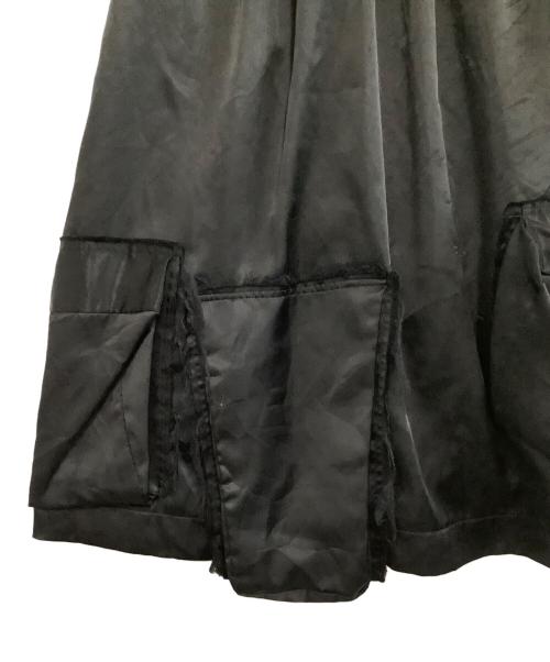 COMME des GARCONS COMME des GARCONS（コムデギャルソン コムデギャルソン）COMME des GARCONS COMME des GARCONS (コムデギャルソン コムデギャルソン) サテンスカート ブラック サイズ:XSの古着・服飾アイテム