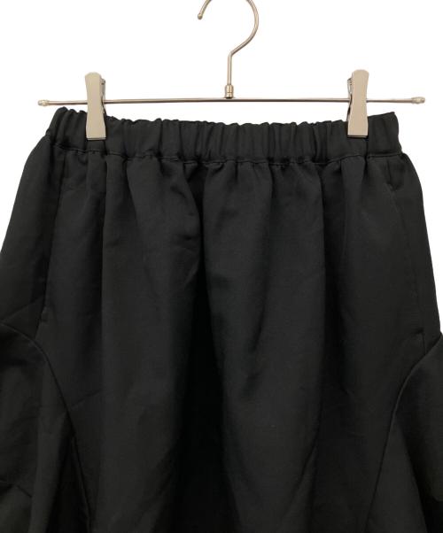 COMME des GARCONS COMME des GARCONS（コムデギャルソン コムデギャルソン）COMME des GARCONS COMME des GARCONS (コムデギャルソン コムデギャルソン) パネルバルーンスカート ブラック サイズ:XSの古着・服飾アイテム