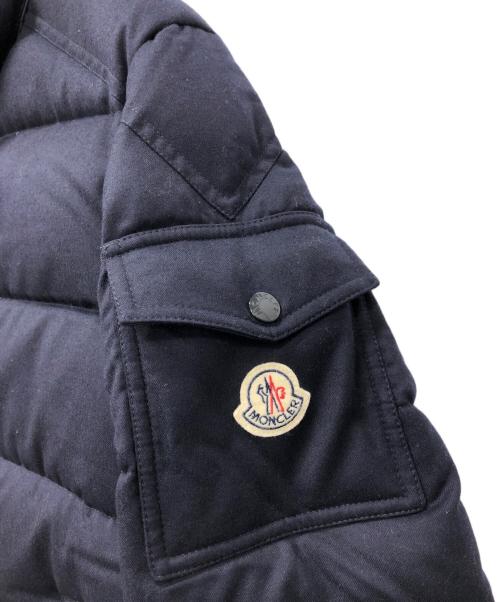 MONCLER（モンクレール）MONCLER (モンクレール) ダウンジャケット ネイビー サイズ:3の古着・服飾アイテム