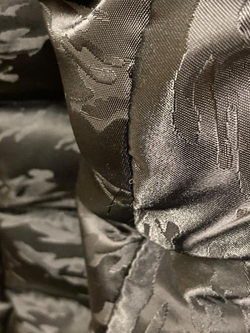 BACK BONE（バックボーン）BACK BONE (バックボーン) CAMOUFLAGE JACQUARD DOWN BLOUSON ブラック サイズ:SIZE Mの古着・服飾アイテム