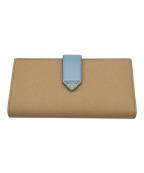 PRADAプラダ）の古着「長財布」｜ベージュ