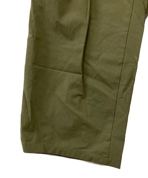 JOURNAL STANDARD（ジャーナルスタンダード）JOURNAL STANDARD (ジャーナルスタンダード) ナイロンストレッチワイドパンツ カーキ サイズ:38の古着・服飾アイテム