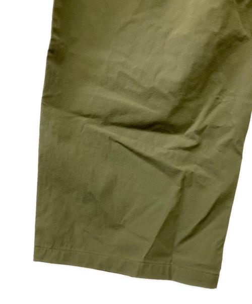 JOURNAL STANDARD（ジャーナルスタンダード）JOURNAL STANDARD (ジャーナルスタンダード) ナイロンストレッチワイドパンツ カーキ サイズ:38の古着・服飾アイテム