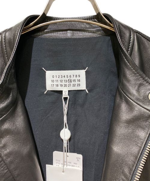 Maison Margiela（メゾンマルジェラ）Maison Margiela (メゾンマルジェラ) 5 Zip Leather Riders Jacket（八の字 5ZIPライダースジャケット） ブラック サイズ:50 未使用品の古着・服飾アイテム