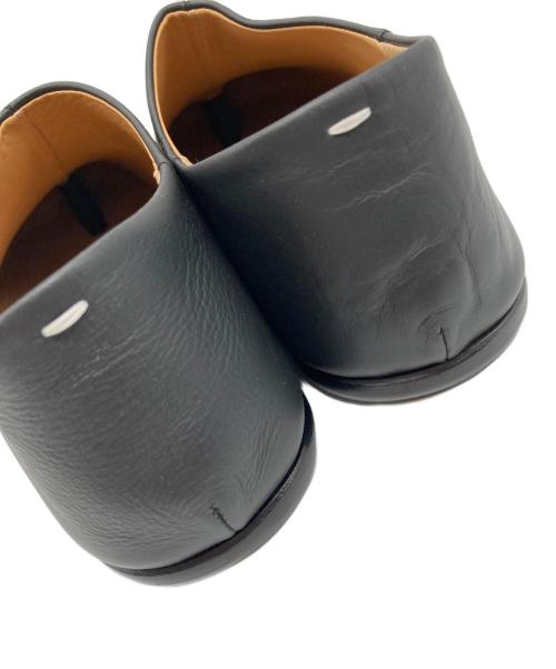 Maison Margiela（メゾンマルジェラ）Maison Margiela (メゾンマルジェラ) Tabi Babouche ブラック サイズ:44の古着・服飾アイテム