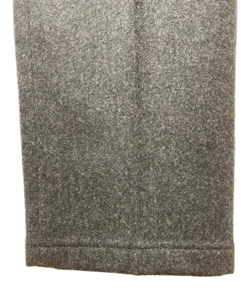 PT01（ピーティーゼロウーノ）PT01 (ピーティーゼロウーノ) ウールスラックス ダークグレー サイズ:42の古着・服飾アイテム