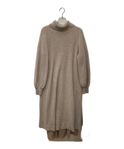 BLUE LABEL CRESTBRIDGE（ブルーレーベルクレストブリッジ）BLUE LABEL CRESTBRIDGE (ブルーレーベルクレストブリッジ) ソフトコンフォートニット セットアップカットソーワンピース　55J79-643 ベージュ サイズ:36の古着・服飾アイテム