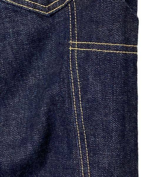 HUMAN MADE（ヒューマンメイド）HUMAN MADE (ヒューマンメイド) KAWS (カウズ) KAWS Made Denim Pants#1 インディゴ サイズ:Mの古着・服飾アイテム