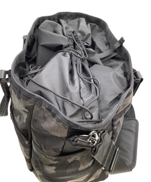 ZERO HALLIBURTON（ゼロ ハリバートン）ZERO HALLIBURTON (ゼロハリバートン) カモフラボストンバッグ グレーの古着・服飾アイテム