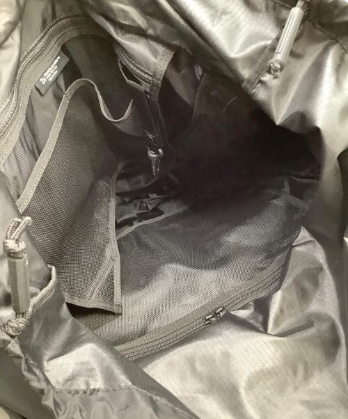 ZERO HALLIBURTON（ゼロ ハリバートン）ZERO HALLIBURTON (ゼロハリバートン) カモフラボストンバッグ グレーの古着・服飾アイテム