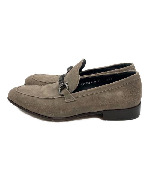 Salvatore Ferragamo（サルヴァトーレ フェラガモ）Salvatore Ferragamo (サルヴァトーレ フェラガモ) スエードローファー グレー サイズ:7 2/1の古着・服飾アイテム