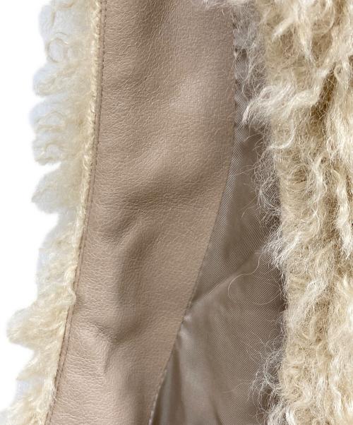 journal standard L'essage（ジャーナルスタンダード レサージュ）journal standard L'essage (ジャーナルスタンダード レサージュ) オーバーサイズファーベスト ベージュ サイズ:Freeの古着・服飾アイテム