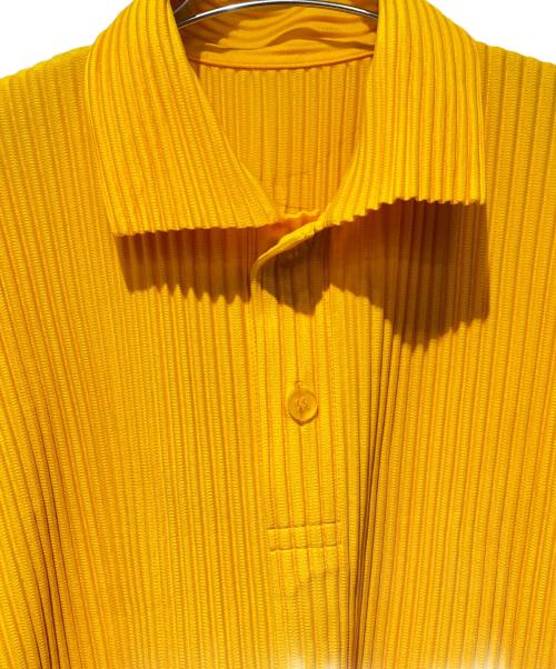 HOMME PLISSE ISSEY MIYAKE（オム プリッセ イッセイ ミヤケ）HOMME PLISSE ISSEY MIYAKE (オム プリッセ イッセイ ミヤケ) プリ―ツポロシャツ オレンジ サイズ:2の古着・服飾アイテム